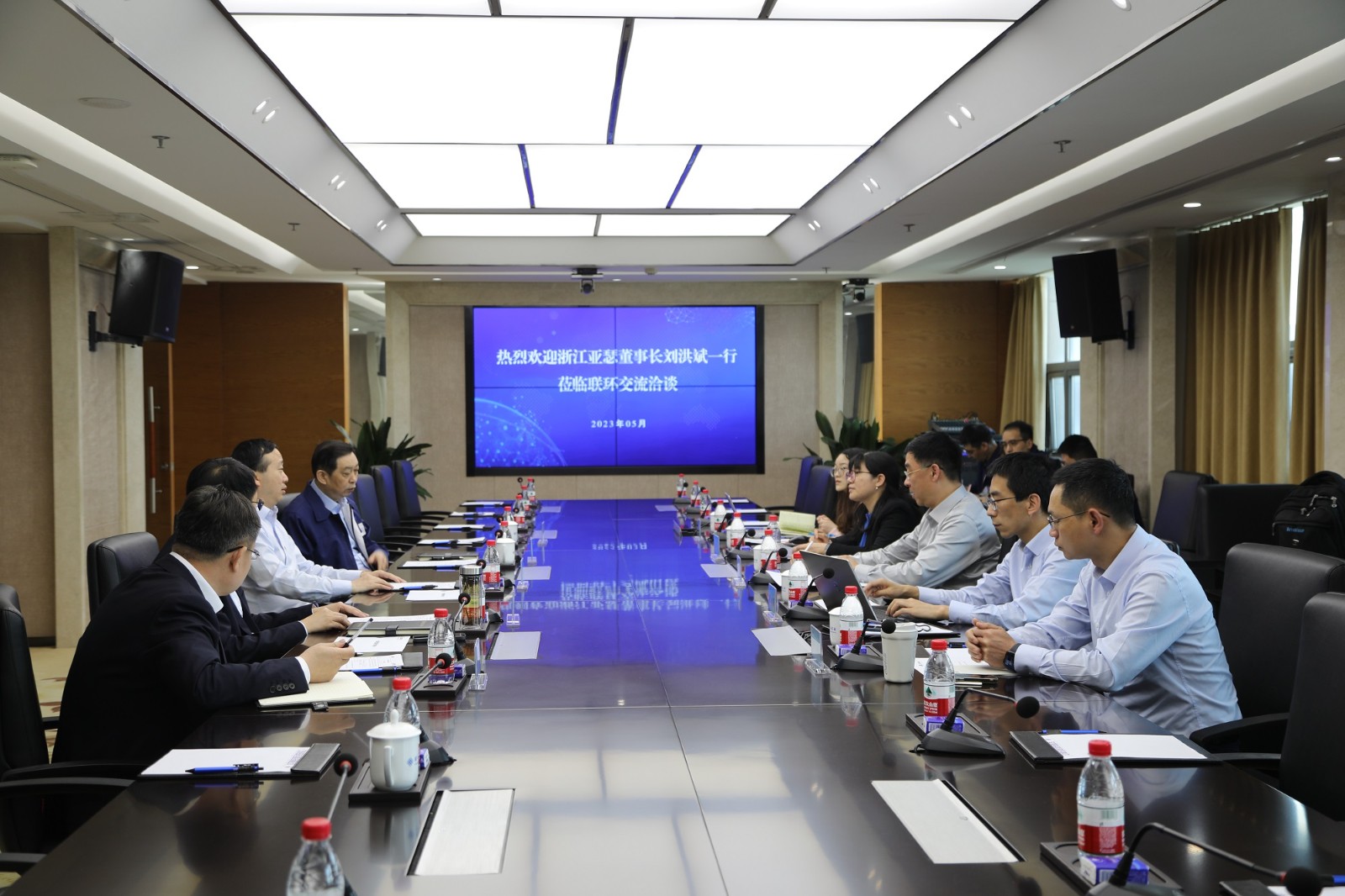 7127bd097d28cff1200351ac5717167.jpg 7127bd097d28cff1200351ac5717167.jpg